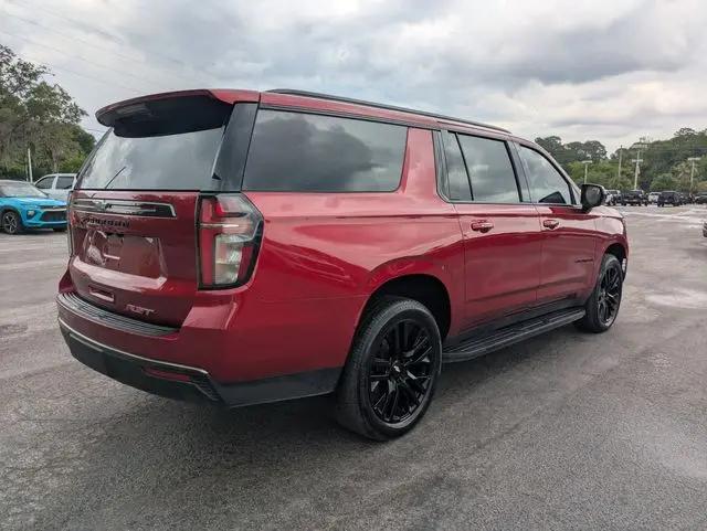 2021 Chevrolet Suburban 4WD RST