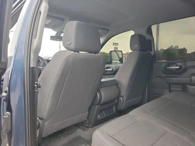 2022 Chevrolet Silverado 2500HD 4WD Crew Cab Standard Bed Custom