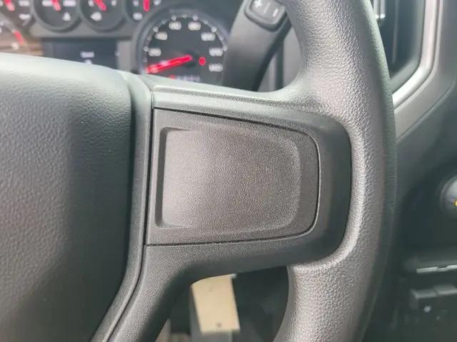 2022 Chevrolet Silverado 2500HD 4WD Crew Cab Standard Bed Custom