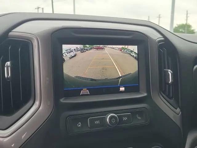 2022 Chevrolet Silverado 2500HD 4WD Crew Cab Standard Bed Custom