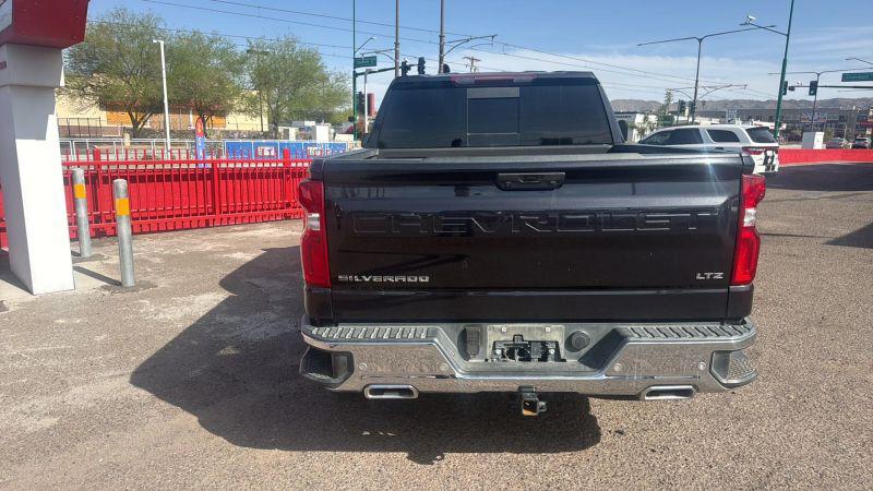 2022 Chevrolet Silverado 1500 4WD Crew Cab Short Bed LTZ