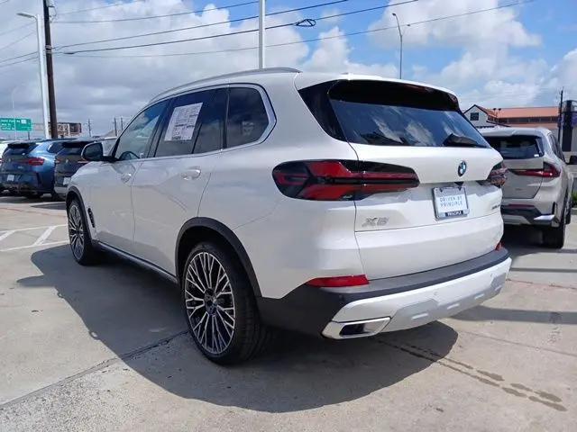 2026 BMW X5 sDrive40i