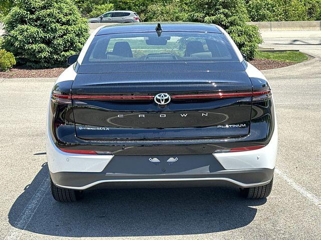 2026 Toyota Crown Platinum