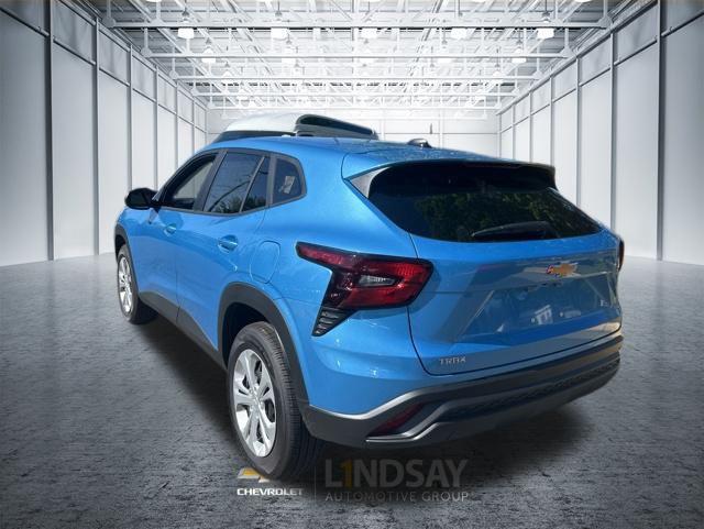 2026 Chevrolet Trax FWD LS