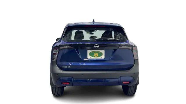 2025 Nissan Kicks S FWD