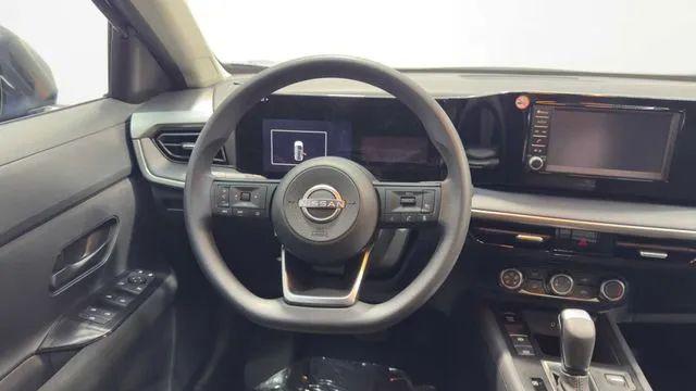 2025 Nissan Kicks S FWD