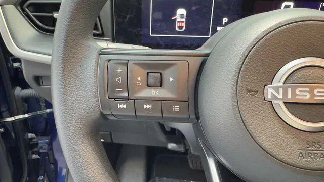 2025 Nissan Kicks S FWD