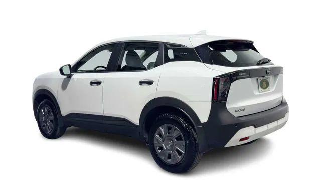 2025 Nissan Kicks S FWD