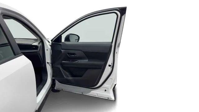 2025 Nissan Kicks S FWD