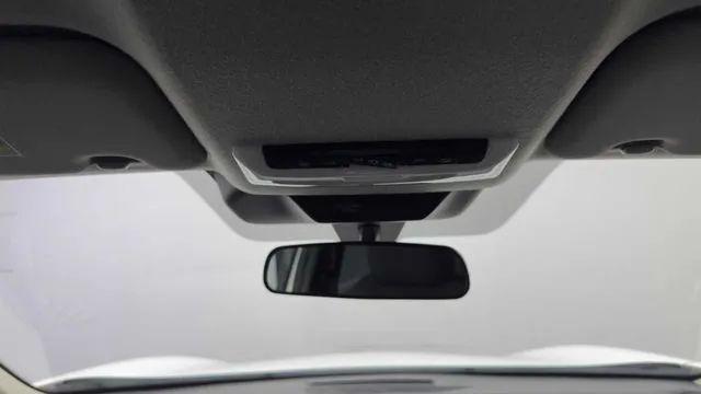 2025 Nissan Kicks S FWD