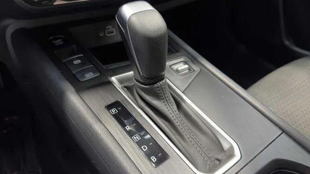 2025 Nissan Kicks S FWD