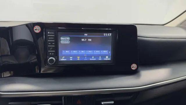 2025 Nissan Kicks S FWD