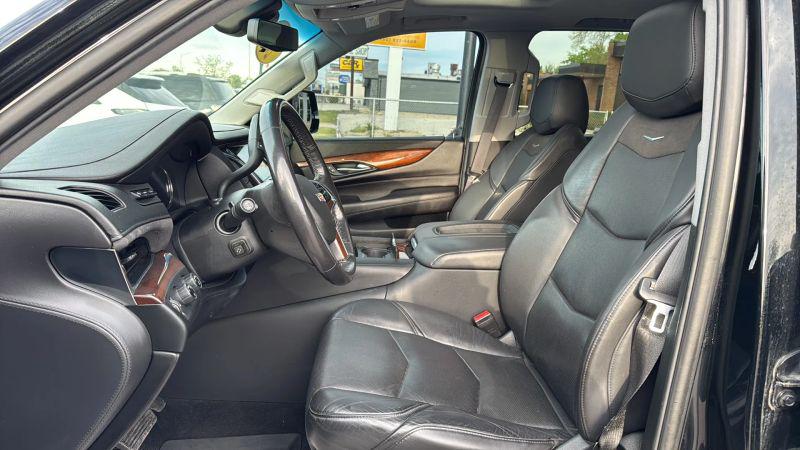 2019 Cadillac Escalade ESV Luxury