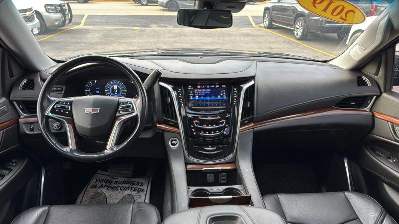 2019 Cadillac Escalade ESV Luxury