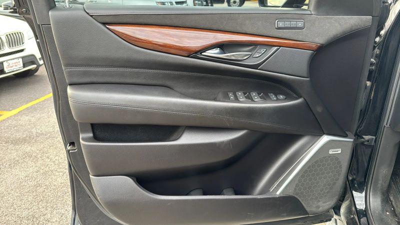 2019 Cadillac Escalade ESV Luxury