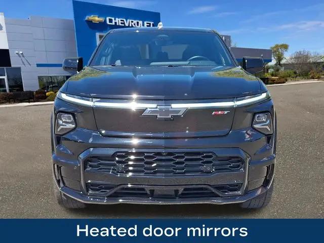 2025 Chevrolet Silverado EV RST