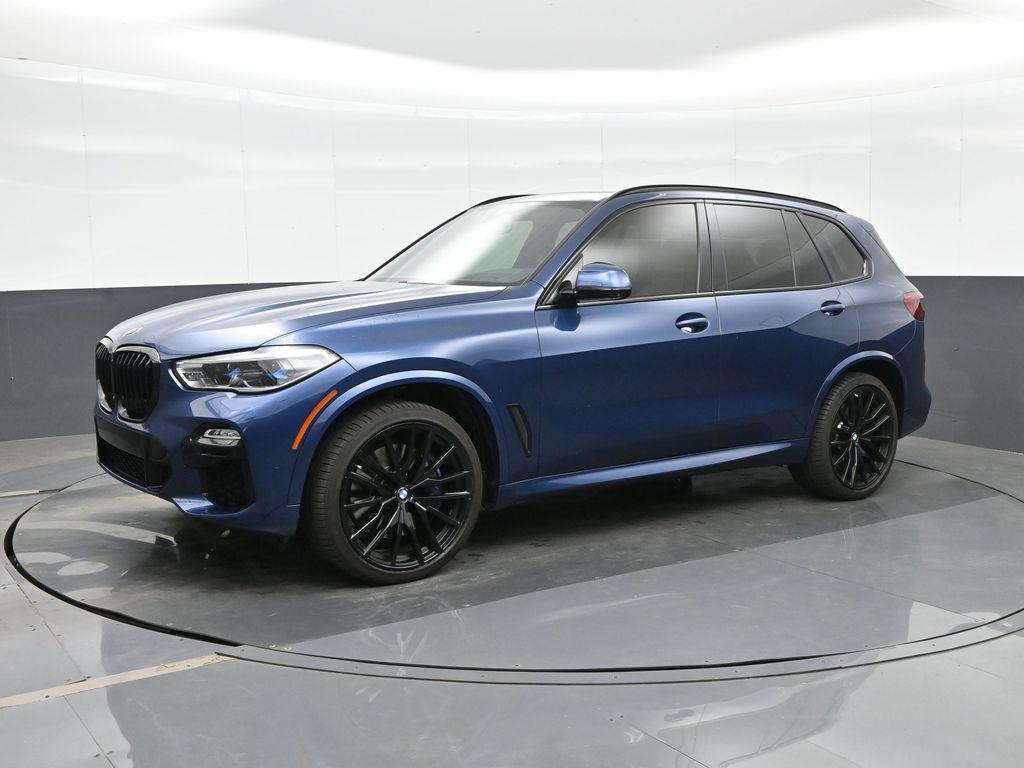 2020 BMW X5 M50i's photo