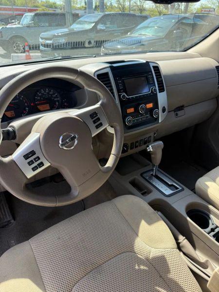 2015 Nissan Frontier SV