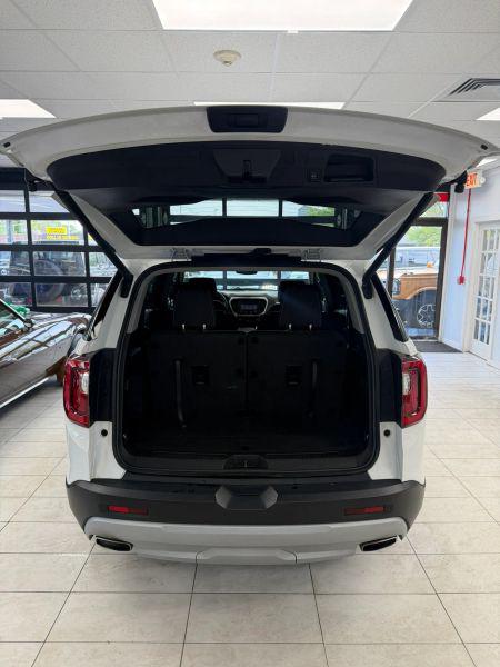 2022 GMC Acadia AWD SLE