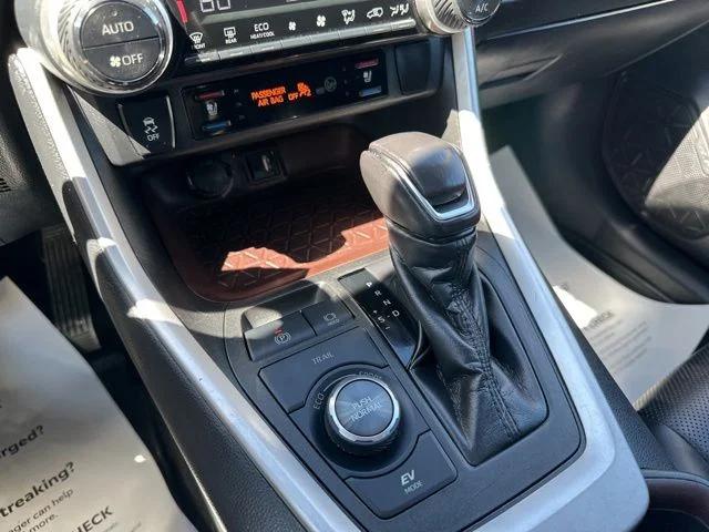 2019 Toyota RAV4 Hybrid Limited