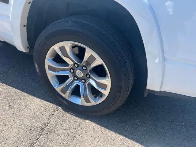 2019 Ram 1500 Longhorn Crew Cab 4x4 5'7" Box