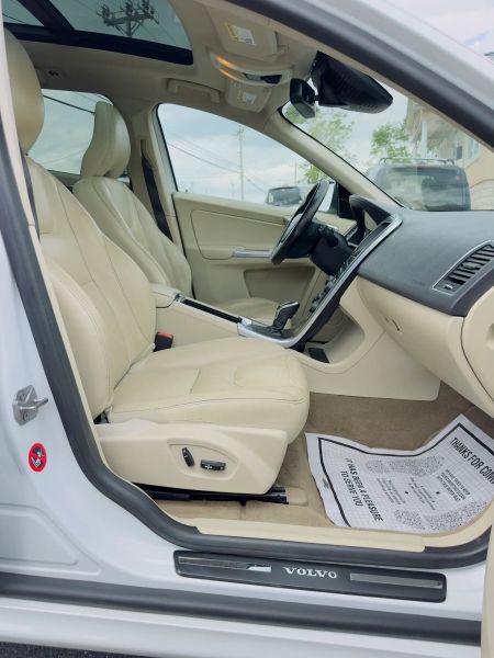 2015 Volvo XC60 3.2 Premier Plus