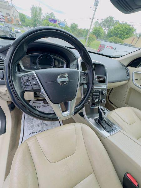 2015 Volvo XC60 3.2 Premier Plus