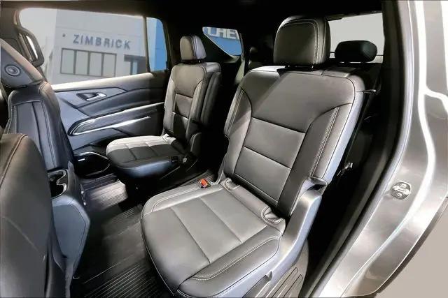 2026 Chevrolet Traverse AWD LT