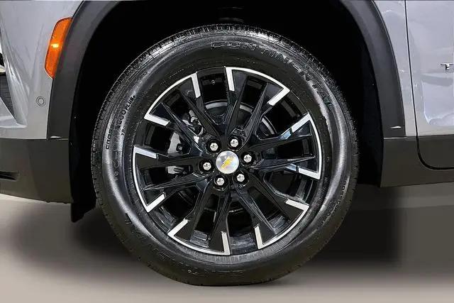 2026 Chevrolet Traverse AWD LT