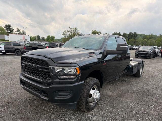 2023 RAM 3500 Chassis Tradesman/SLT/Laramie/Limited