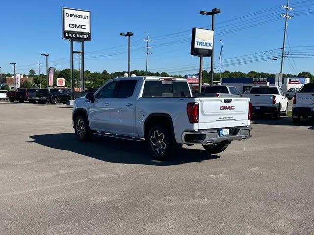 2026 GMC Sierra 1500 Crew Cab, Short Bed, SLT, 4WD