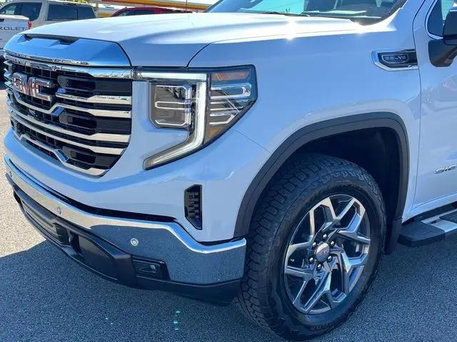 2026 GMC Sierra 1500 Crew Cab, Short Bed, SLT, 4WD