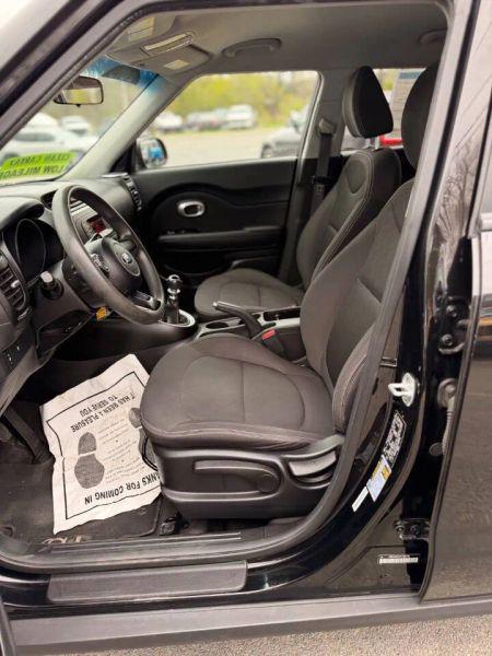 2015 Kia Soul Base