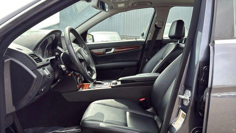 2010 Mercedes-Benz C-CLASS C 300 Luxury 4MATIC