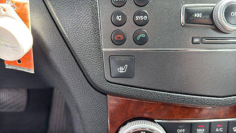2010 Mercedes-Benz C-CLASS C 300 Luxury 4MATIC