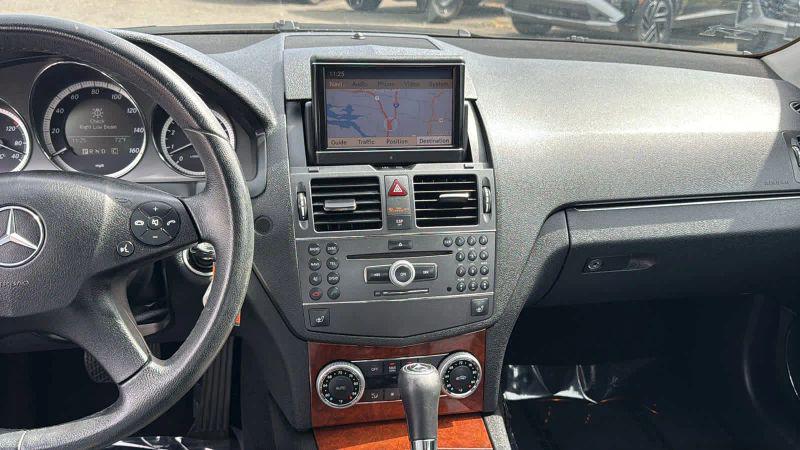 2010 Mercedes-Benz C-CLASS C 300 Luxury 4MATIC