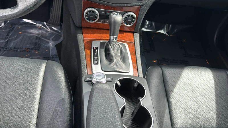 2010 Mercedes-Benz C-CLASS C 300 Luxury 4MATIC