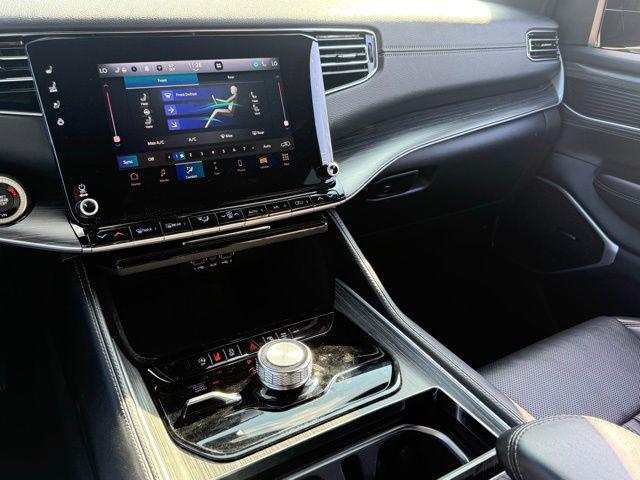 2023 Jeep Wagoneer Series II 4x4