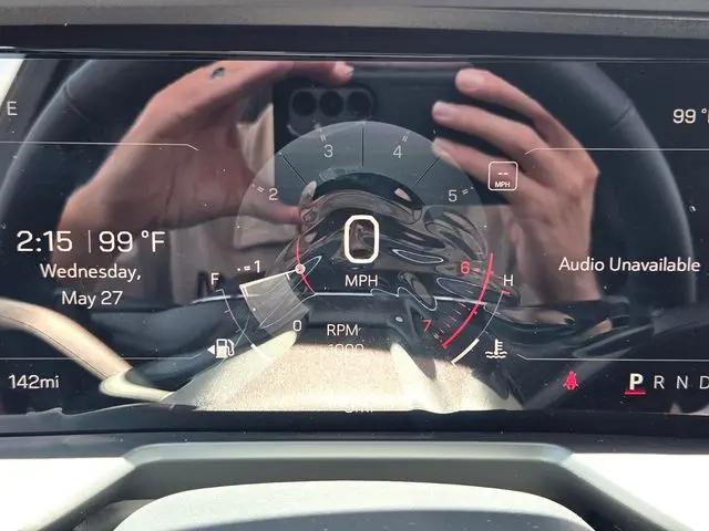 2026 GMC Acadia Elevation FWD