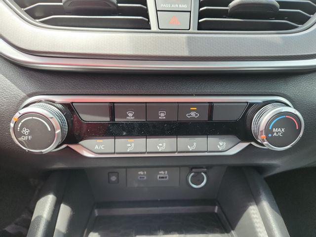 2026 Nissan Altima SR FWD
