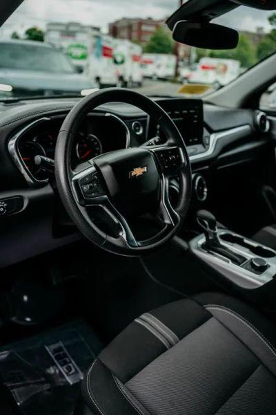 2025 Chevrolet Blazer AWD 2LT