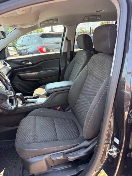 2019 GMC Acadia SLE-1