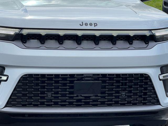 2026 Jeep Grand Wagoneer Limited Altitude 4x4