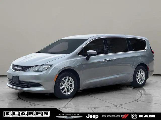 2017 Chrysler Pacifica Touring for sale in Kent, OH