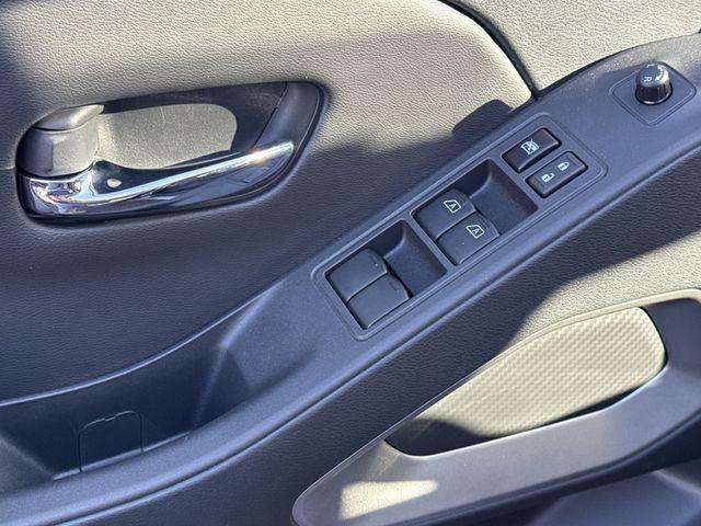 2026 Nissan Frontier Crew Cab SV 4x2