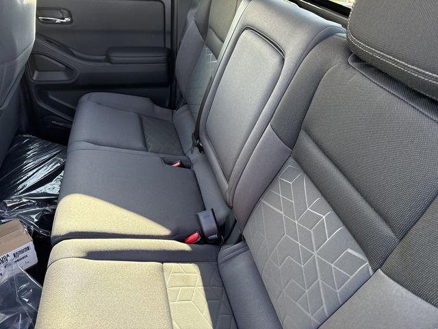 2026 Nissan Frontier Crew Cab SV 4x2