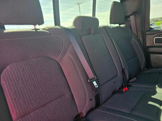 2023 Ram 1500 Big Horn Crew Cab 4x4 5'7" Box
