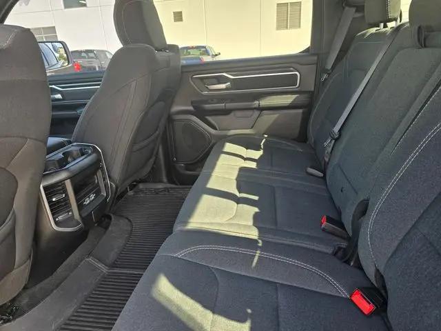 2023 Ram 1500 Big Horn Crew Cab 4x4 5'7" Box