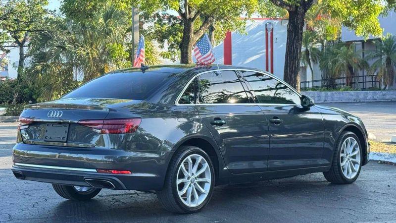 2019 Audi A4 40 Premium