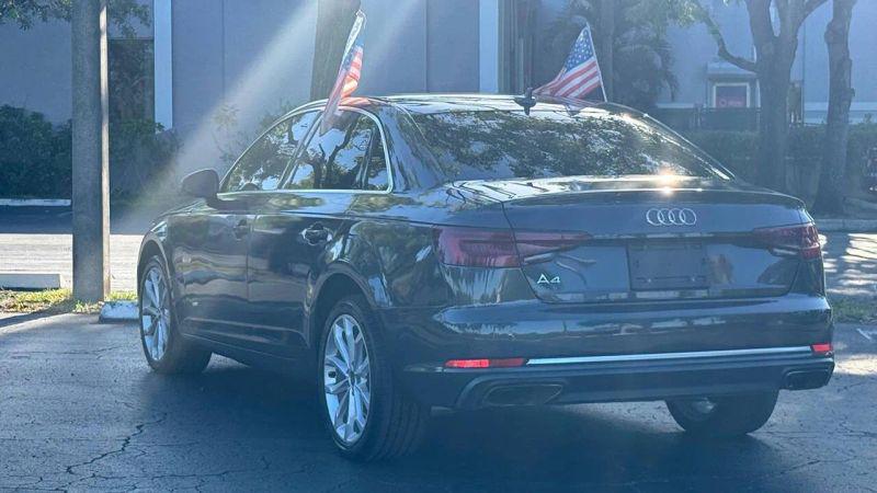 2019 Audi A4 40 Premium